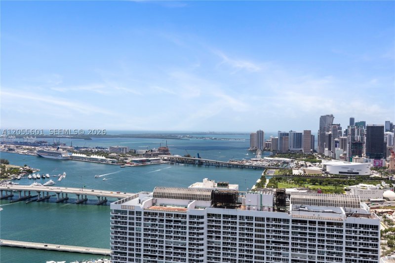 Condo for sale at Aria on The Bay 5012