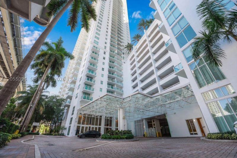 Condo for sale at Brickell on the River North 3712
