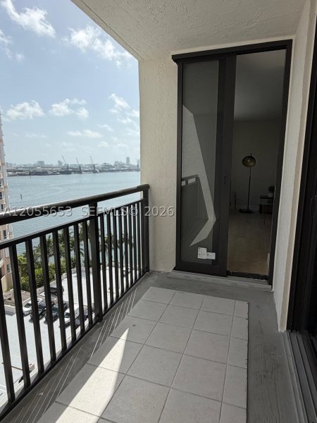 Apartment for rent at Brickell Key Two 1418