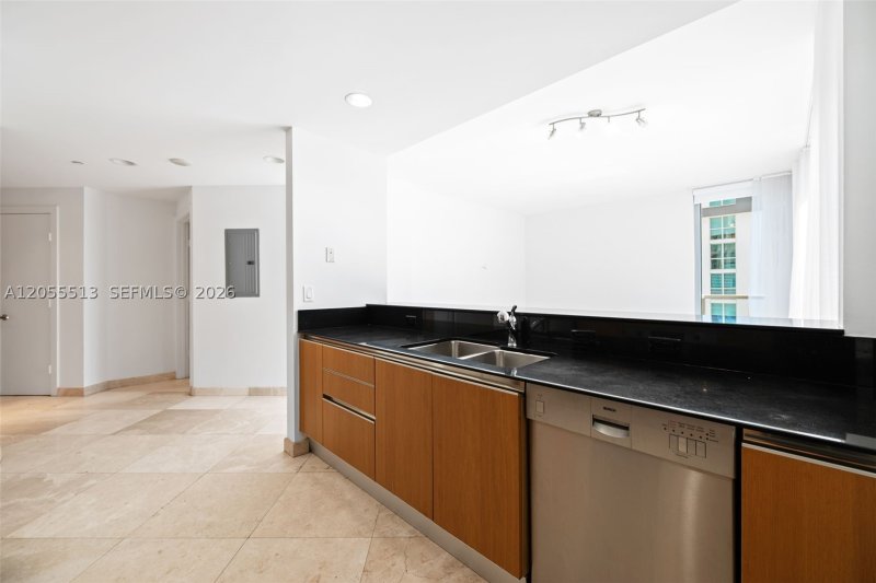 Apartment for rent at Avenue on Brickell 1050 Tower 3314
