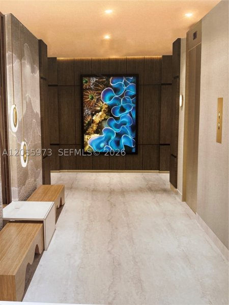 Condo for sale at Southpoint Towers 2102N