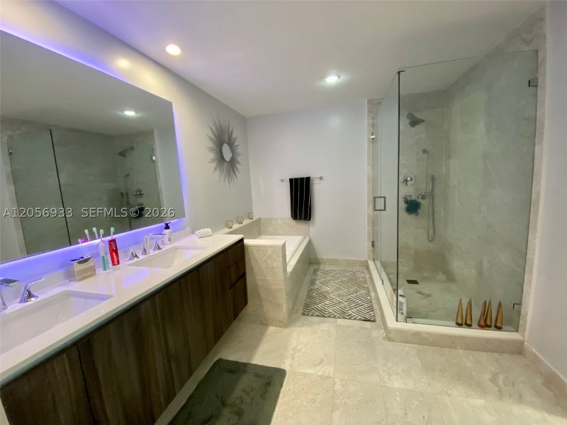 Apartment for rent at Aria on The Bay 4809
