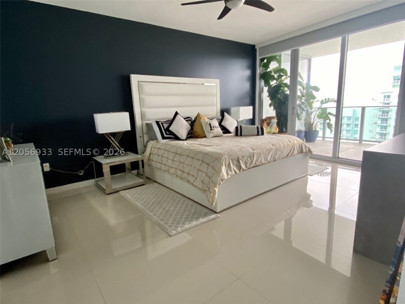 Apartment for rent at Aria on The Bay 4809