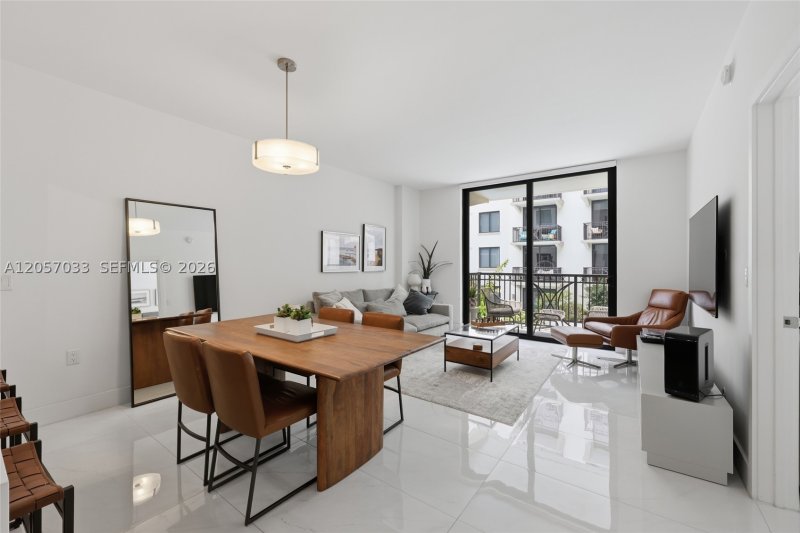 Alquiler de apartamento en Merrick Manor 520