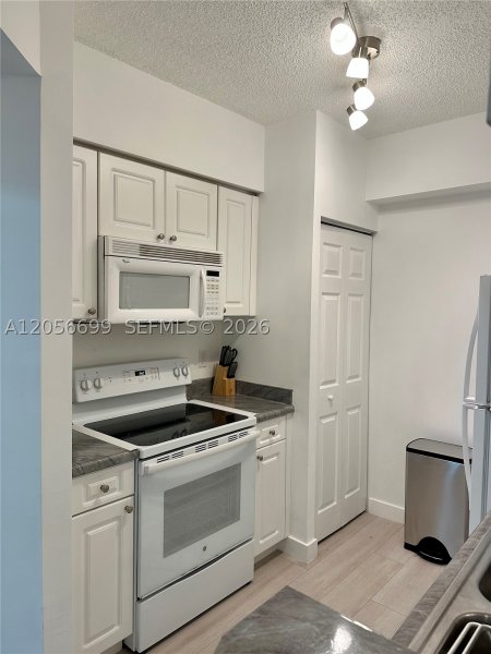 Apartment for rent at Porto Bellagio 1209