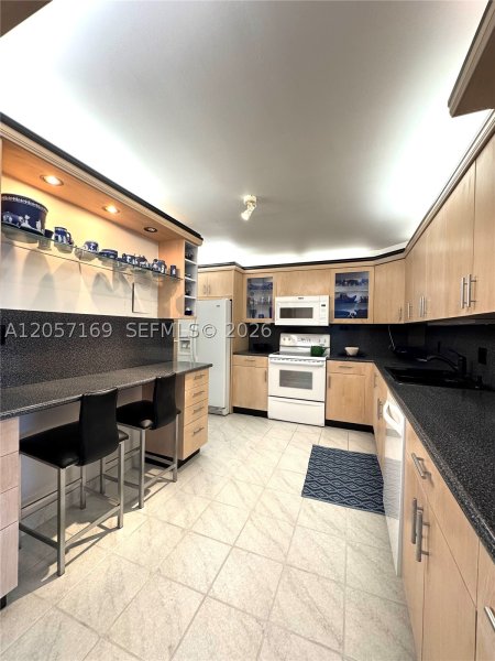 Condo for sale at Playa Del Mar 2602
