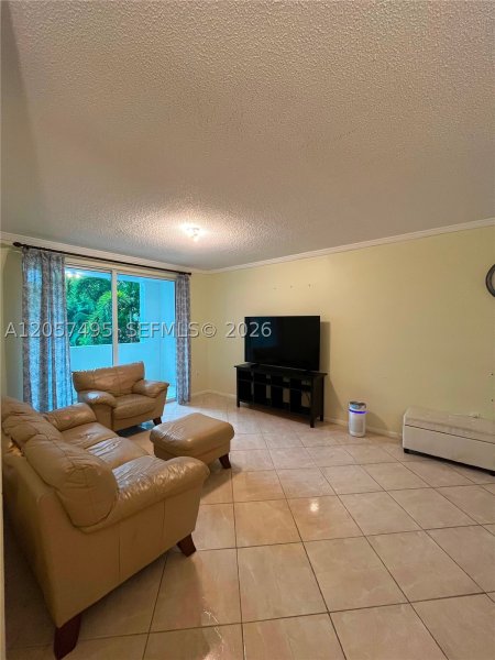Alquiler de apartamento en Porto Bellagio 4301