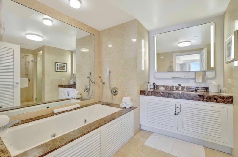 Condo for sale at Ritz Carlton Residences Fort Lauderdale Beach 1607