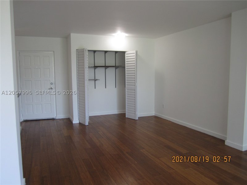Aluguel de apartamento no Nirvana 1 A415