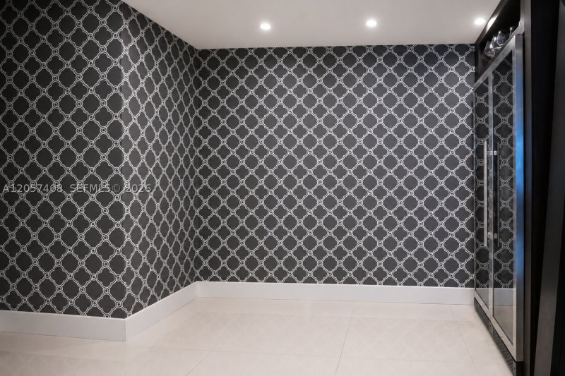 Comprar apartamento no Four Ambassadors 1151