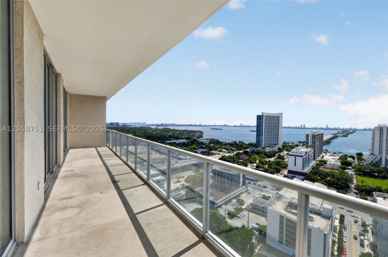 Apartment for rent at Midtown Miami 2 H2510