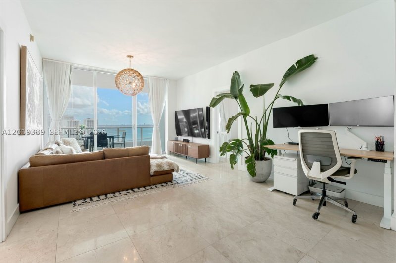 Aluguel de apartamento no 900 Biscayne 2708