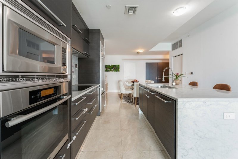 Aluguel de apartamento no 900 Biscayne 2708