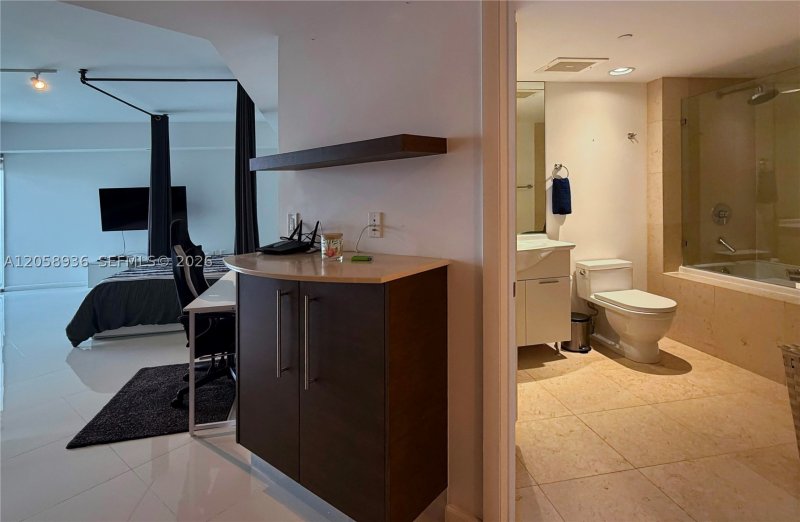 Aluguel de apartamento no Icon Brickell Tower I 5008