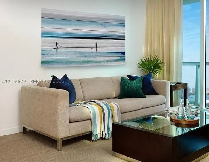 Comprar apartamento en Sole 1803