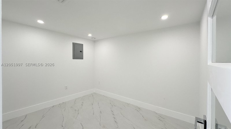 Alquiler de apartamento en Del Prado South Tower 1204