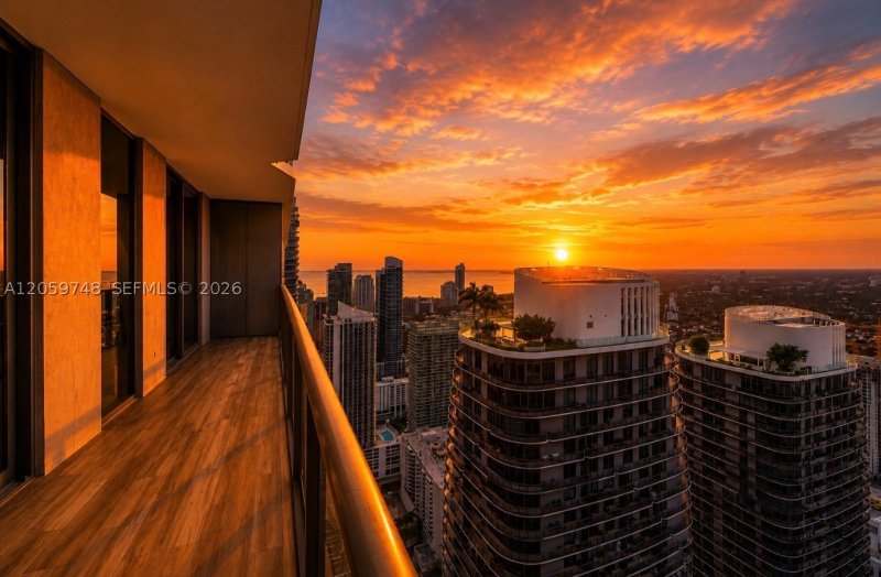 Condo for sale at SLS Lux Brickell 5509