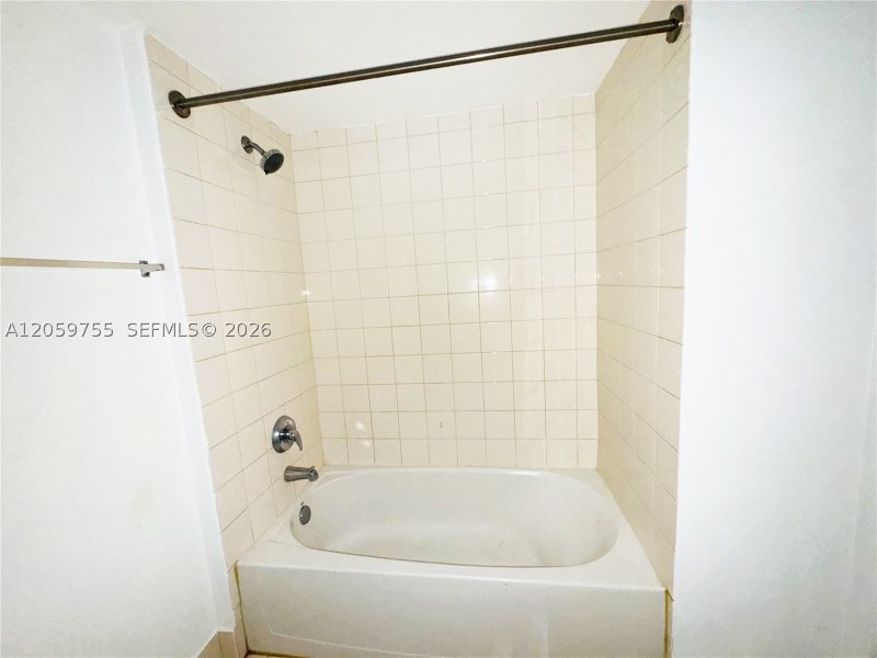 Aluguel de apartamento no Skyline On Brickell 801