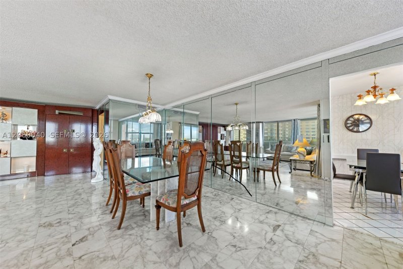 Condo for sale at Aquarius Towers 501N
