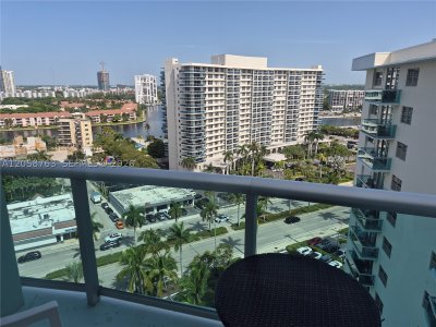 Tides Hollywood Beach Apt #PH16R