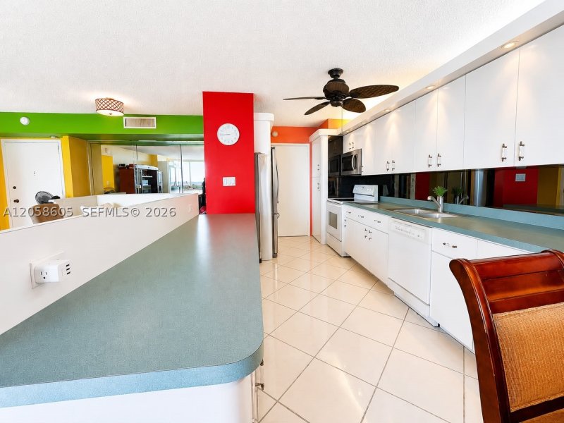 Apartment for rent at Burleigh House 701