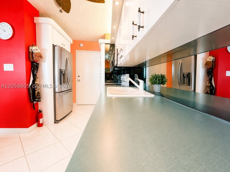 Apartment for rent at Burleigh House 701
