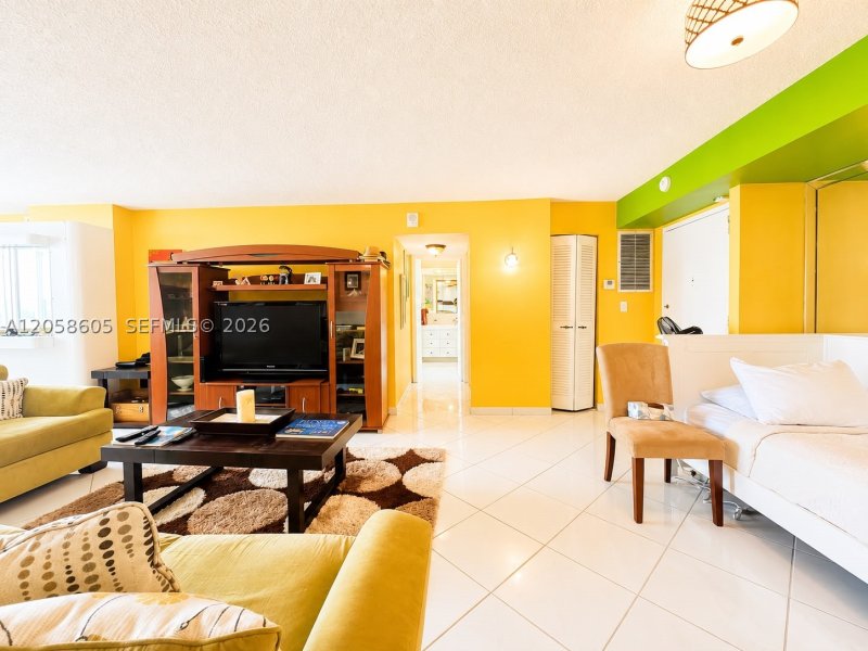 Apartment for rent at Burleigh House 701