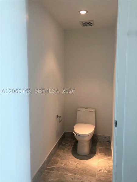 Aluguel de apartamento no One Paraiso 4101