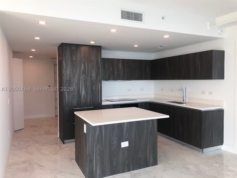 Aluguel de apartamento no One Paraiso 4101
