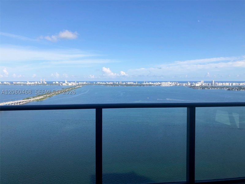 One Paraiso Apt #4101