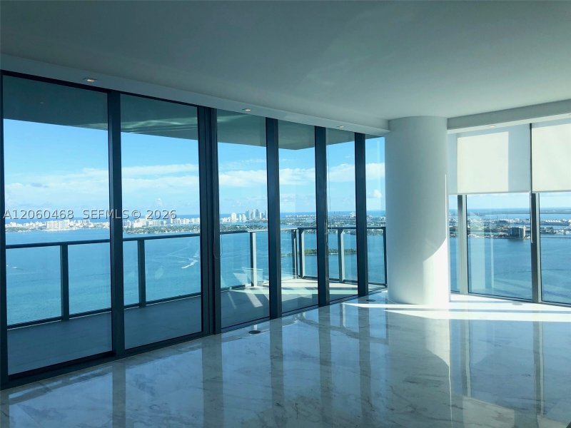 Aluguel de apartamento no One Paraiso 4101