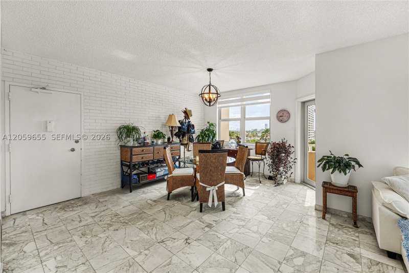 Condo for sale at The Hemispheres 5F