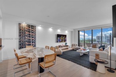 Key Colony III Emerald Bay Apt #736