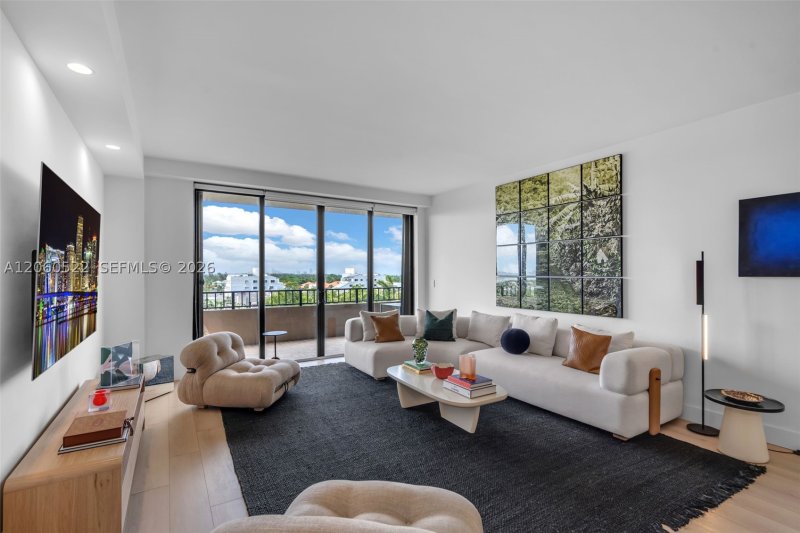 Alquiler de apartamento en Key Colony III Emerald Bay 736