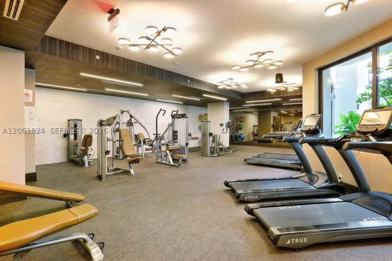 Alquiler de apartamento en Merrick Manor 827
