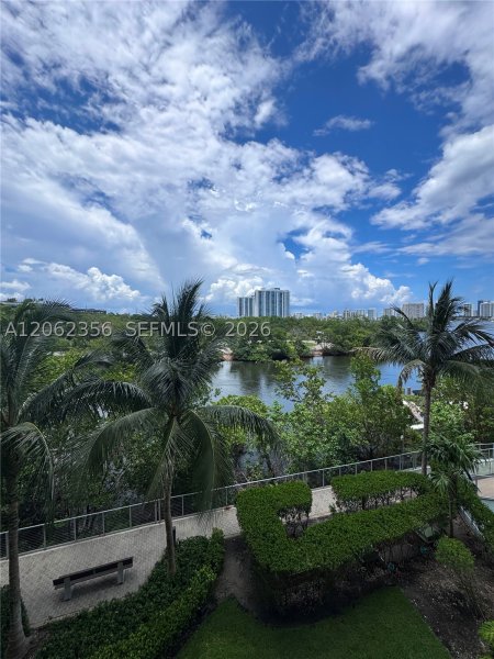 Comprar apartamento en The Harbour 305