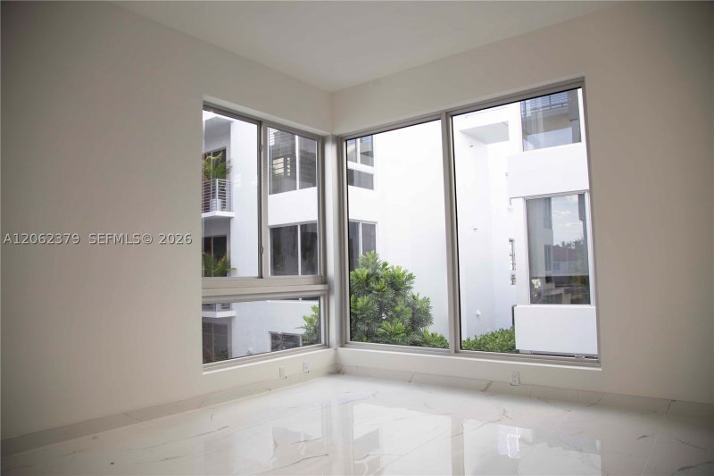 Alquiler de apartamento en Eleven in the Roads 202