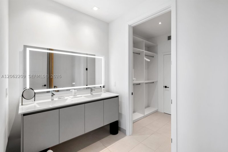 Alquiler de apartamento en Ten30 300