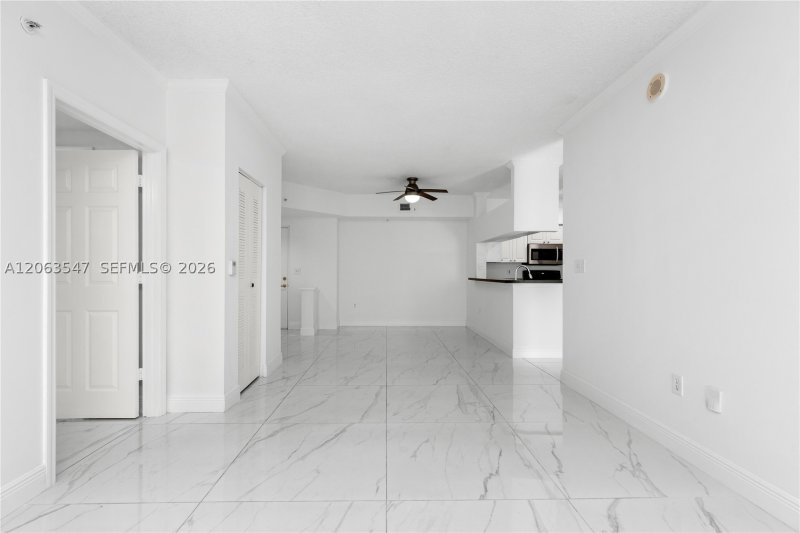 Porto Bellagio Apt #1210
