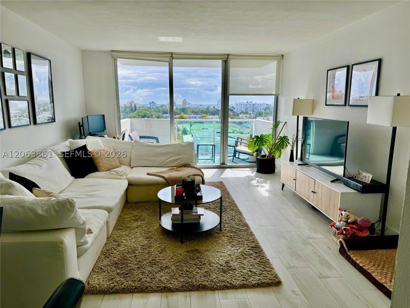 Alquiler de apartamento en Mirador North Tower 908