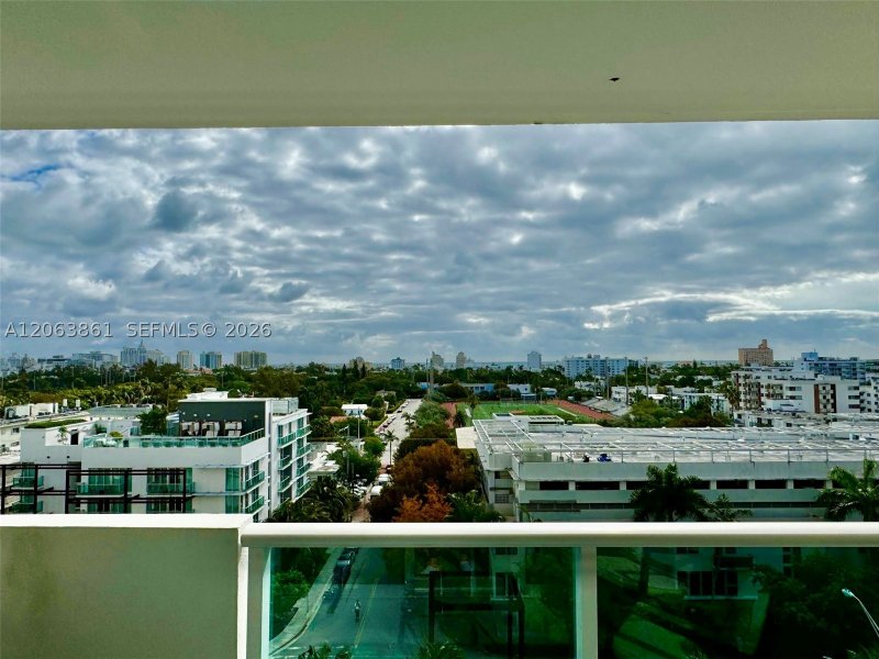 Alquiler de apartamento en Mirador North Tower 908