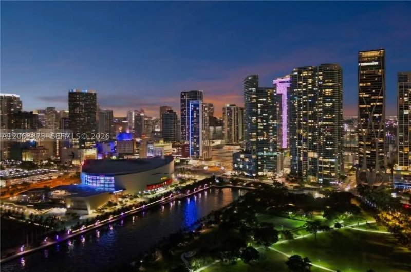 Aluguel de apartamento no Marina Blue 4009