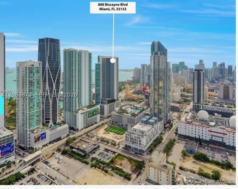 Aluguel de apartamento no Marina Blue 4009