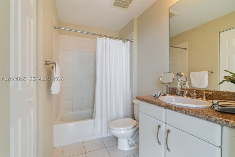 Comprar apartamento en Carroll Walk 8D