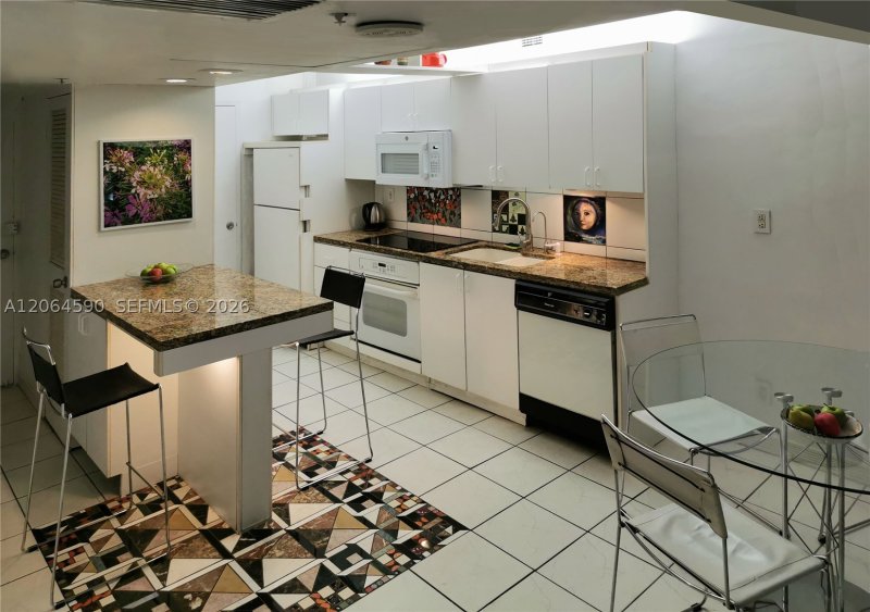 Apartment for rent at Oceania 1 1424