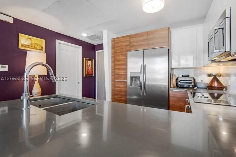 Apartment for rent at The Crimson Miami 1505
