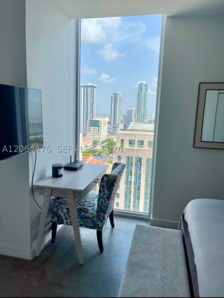 Comprar apartamento no Centro Condo 2406