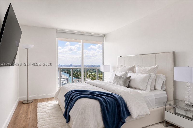 Aluguel de apartamento no Akoya TS-07