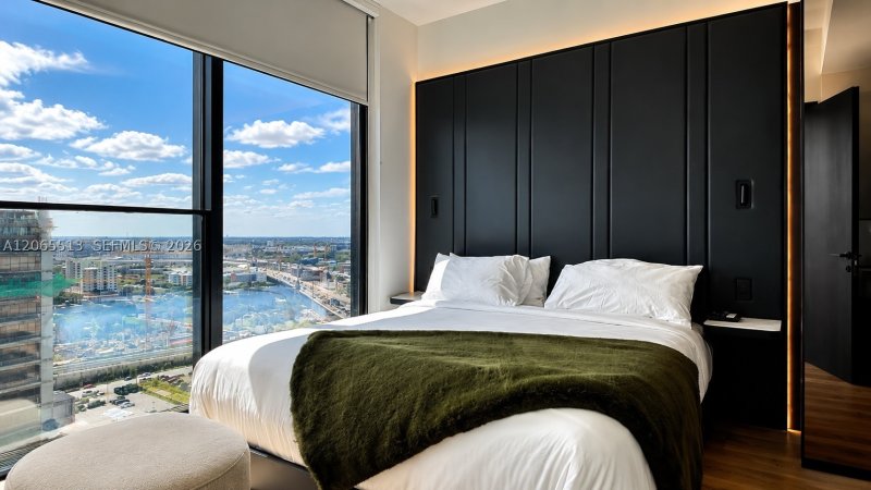 Alquiler de apartamento en E11EVEN Hotel & Residences 4506