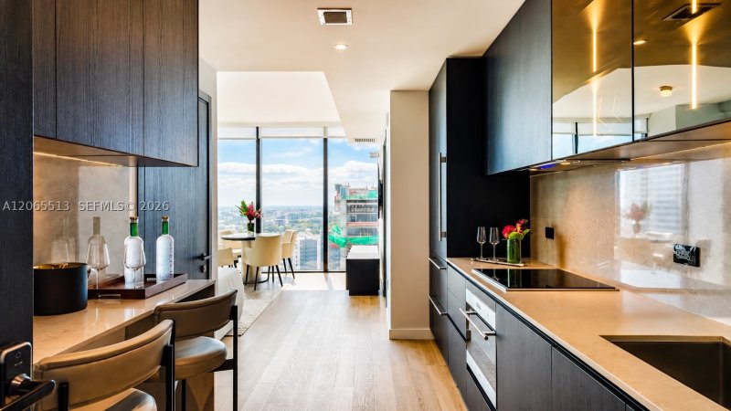 Alquiler de apartamento en E11EVEN Hotel & Residences 4506